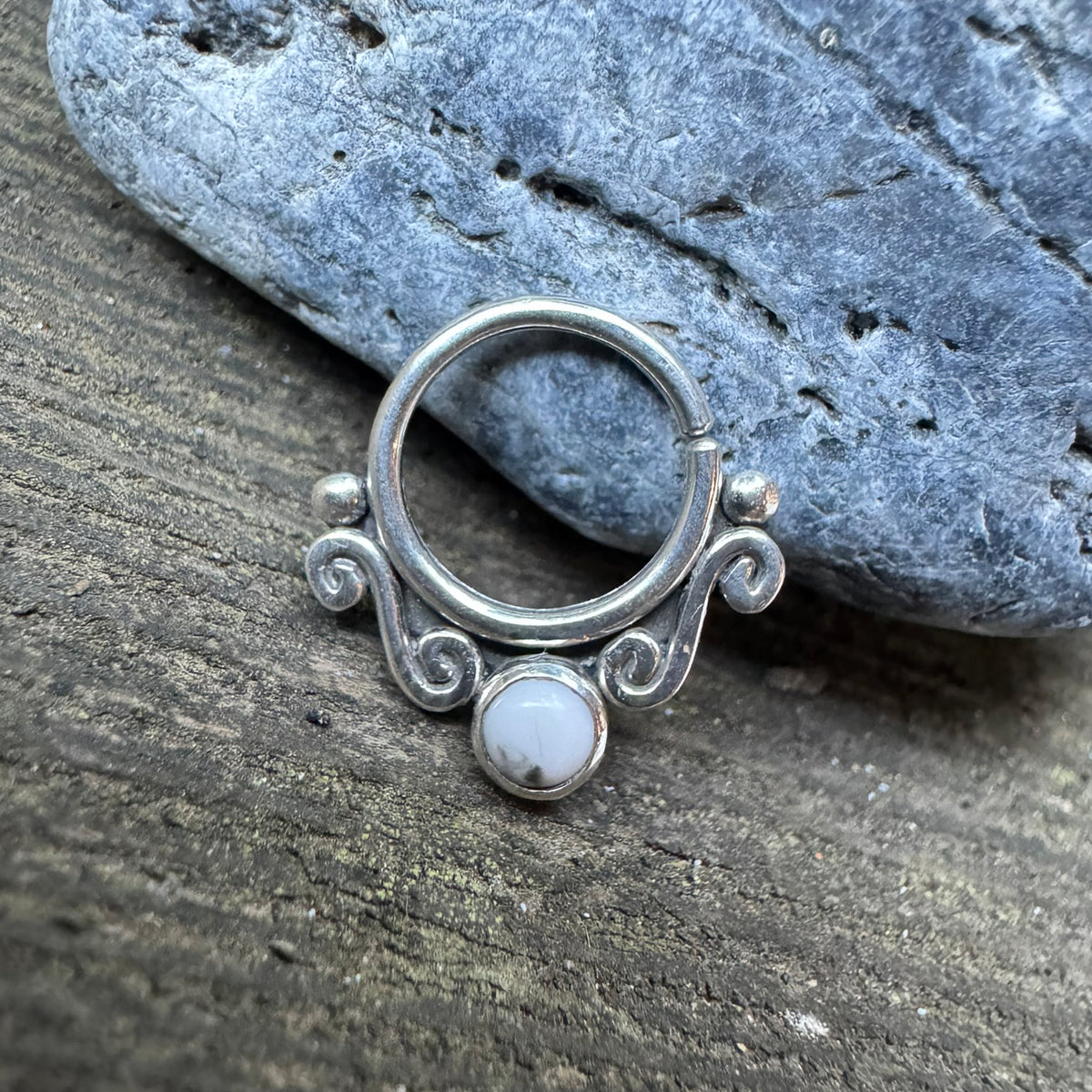 16g Howlite Septum Ring