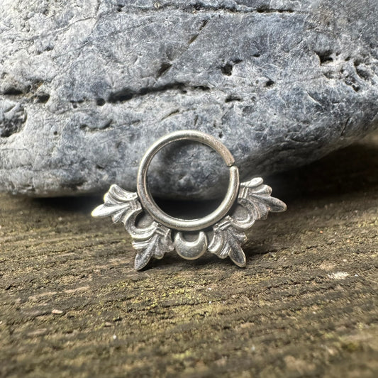 18g Four Spike Crescent Moon Septum Ring